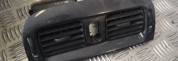 Mazda 626 Dash center air vent grill gm933