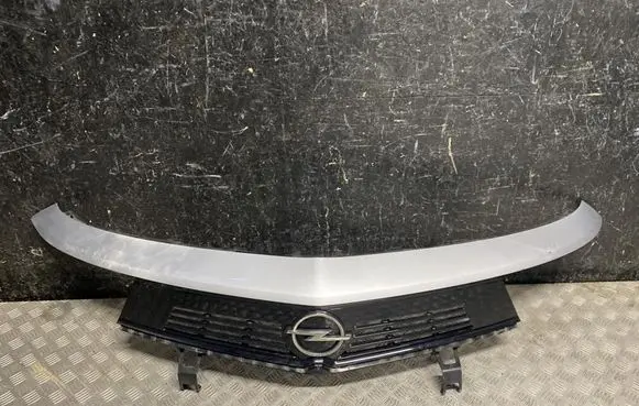 Opel Astra L Front grill 9839953880