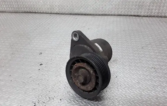Mazda 6 Generator/alternator belt tensioner