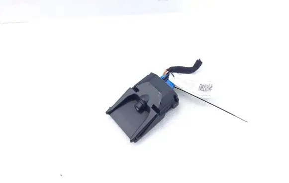 Windshield/windscreen camera