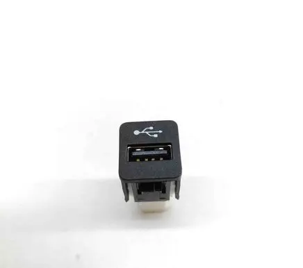 BMW 3 G20 G21 USB socket connector 9229294