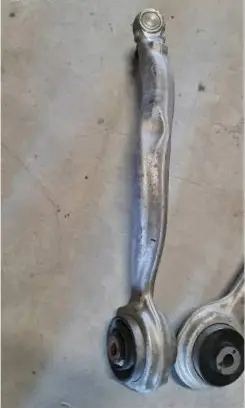 Mercedes-Benz E AMG W212 Front upper control arm/wishbone 