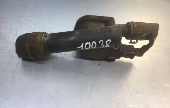 Thermostat/thermostat housing