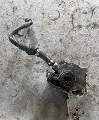 Volkswagen Bora Vacuum pump 038145209A 038145209