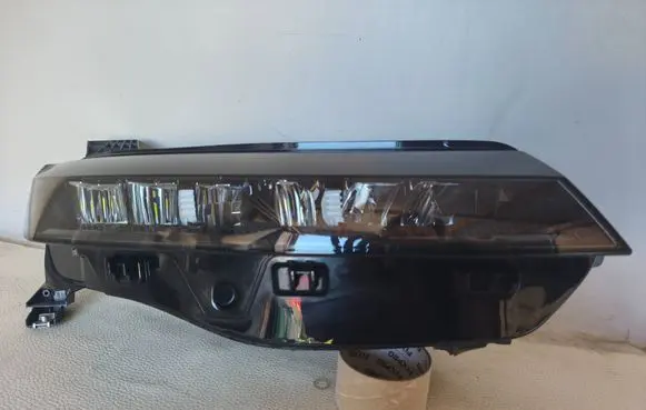 Renault Megane E-Tech Headlight/headlamp 1ZX01514312 260109843R