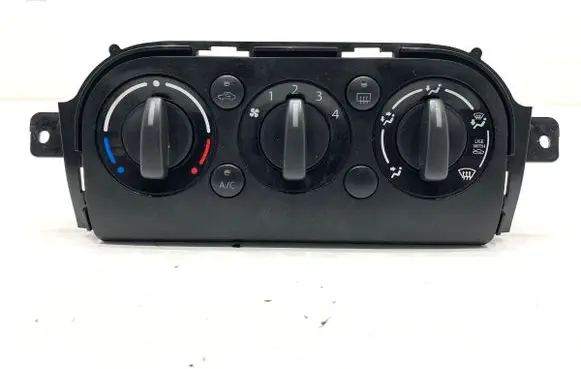 Suzuki SX4 Interior fan control switch 