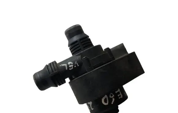 BMW 5 E60 E61 Electric auxiliary coolant/water pump 6922647