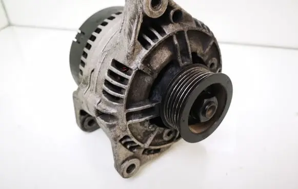 Audi A4 S4 B5 8D Generator/alternator 059903015 0123515024