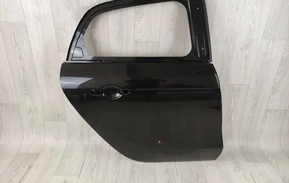 Smart ForFour II W453 Rear door