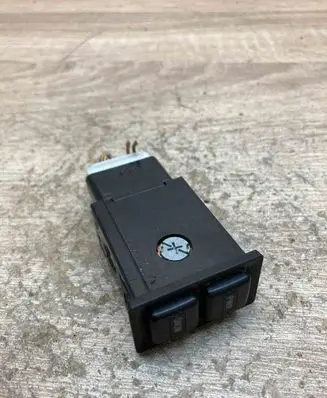 Toyota Land Cruiser (HDJ90) Traction control (ASR) switch CS697 891291