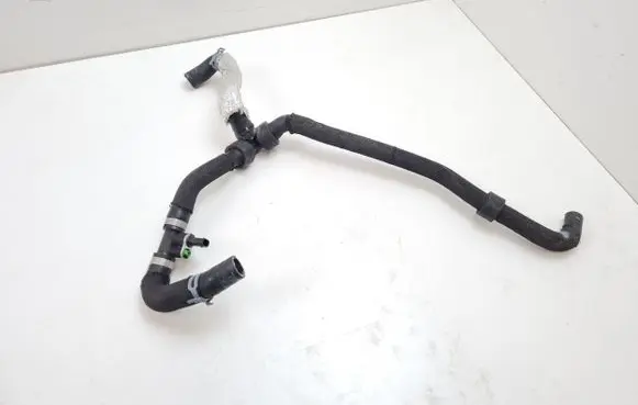Volkswagen ID.4 Hybrid/electric vehicle battery cooling hoses/tubes 4G0121140S