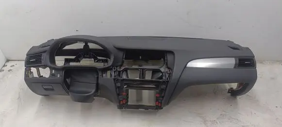 BMW X3 F25 Dashboard 30754661 B030167000 B070104700