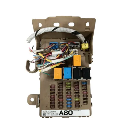Subaru Outback (BS) Fuse module 82201AN80A