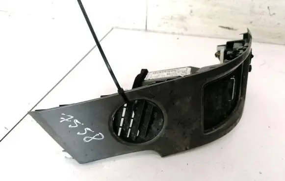 Honda CR-V Dash center air vent grill 77620SWWG510 77620-SWW-G510