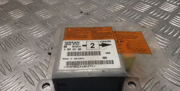 Nissan Terrano Airbag control unit/module 285568F200 0285001186