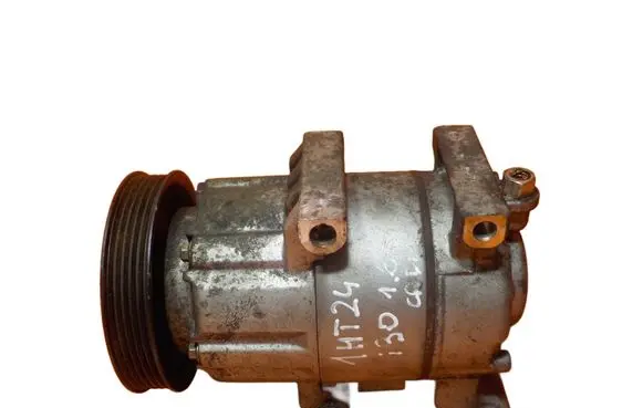 Hyundai i30 Air conditioning (A/C) compressor (pump) JDCCF02 D4FB