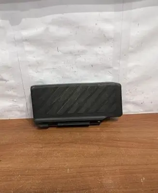 Volkswagen Golf VII Foot rest pad/dead pedal 5Q1864777C D3370