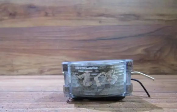Mazda 2 Number plate light
