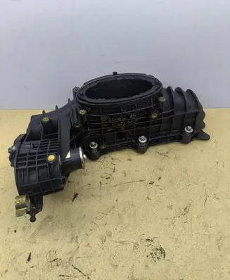 Mercedes-Benz C W204 Intake manifold A6510900037