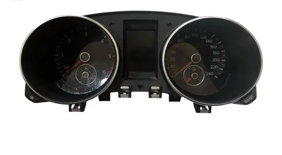 Volkswagen Golf VI Speedometer (instrument cluster) 5K0920860E