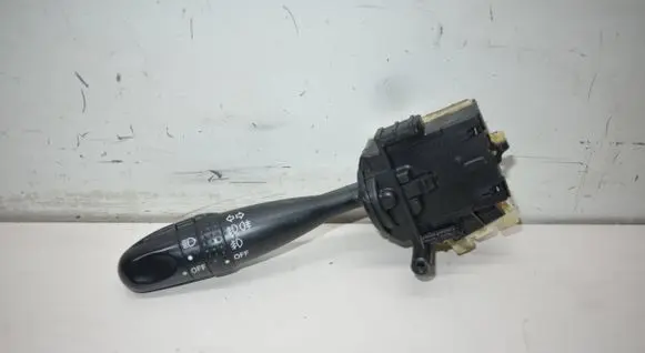 Toyota Yaris Indicator stalk 173648