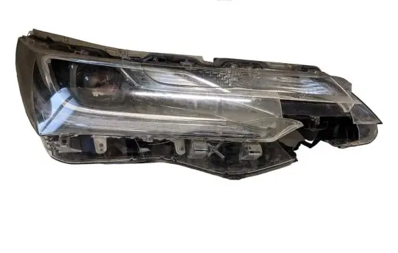 Toyota Corolla E160 E170 Headlight/headlamp 8111002L70 164384343 16744F