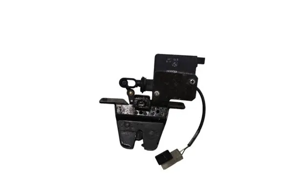 BMW 5 E34 Tailgate boot lock/latch motor 8351850 8120997