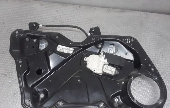 Seat Toledo II (1M) Front door window regulator with motor 1M0837755