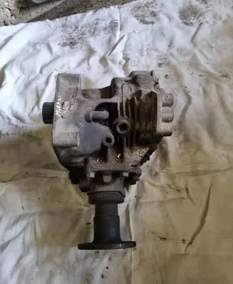 Nissan Murano Z50 Gearbox transfer box case 