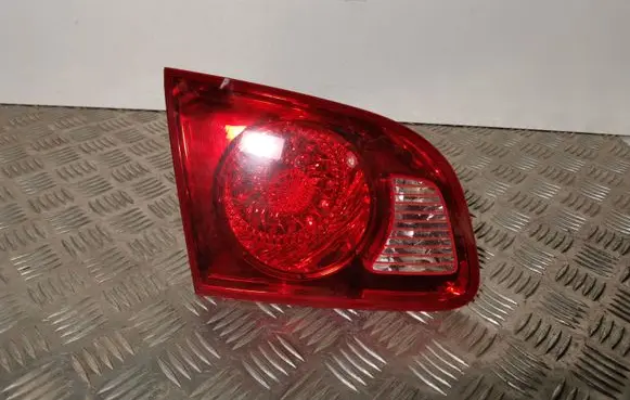 Hyundai Santa Fe Tailgate rear/tail lights 924052B000