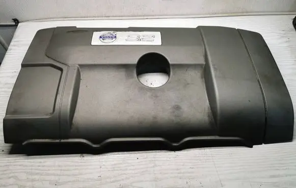 Engine cover (trim)