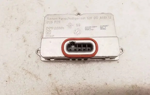 Mercedes-Benz E W211 Headlight ballast module Xenon 5DV00829000