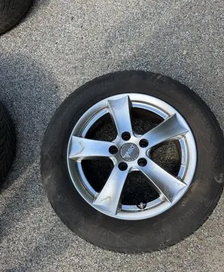 Vauxhall Astra K R15 spare wheel