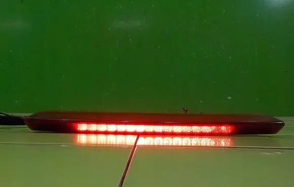 Hyundai Santa Fe Third/center stoplight 927002B0