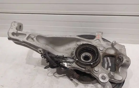 Ford F150 Front wheel hub 