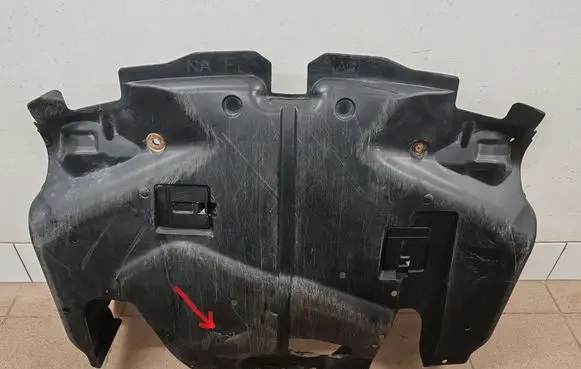 Subaru Legacy Engine splash shield/under tray 56440AG140