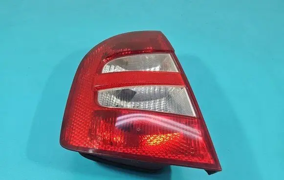 Skoda Fabia Mk1 (6Y) Rear/tail lights ZSB6Y6945095B IMPRK1456111