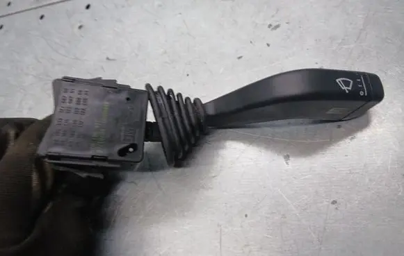 Opel Corsa C Wiper control stalk