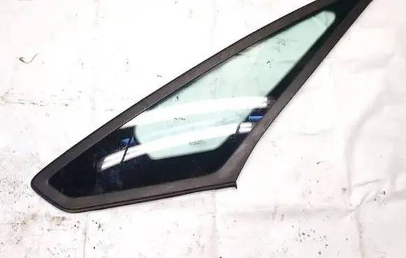 Ford S-MAX Front triangle window/glass as2m3250dot682 43r-001605
