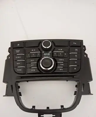 Head unit multimedia control