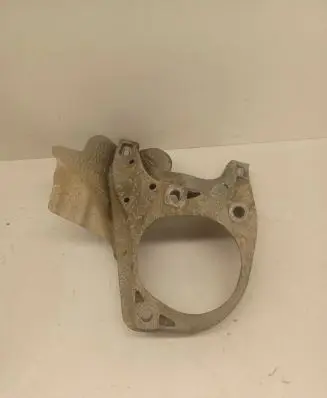 Porsche Macan (95B) Engine mounting bracket 95B399300 95B399332B