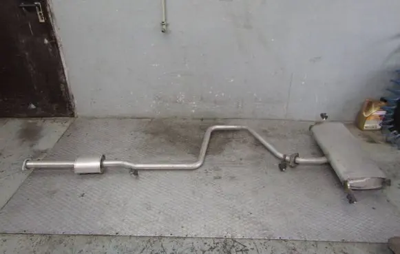 KIA Niro Rear muffler/silencer tail pipe 