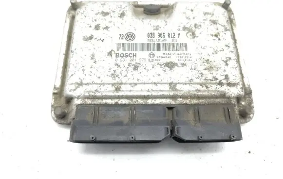 Volkswagen Golf IV Engine control unit/module 038906012M 0281001979