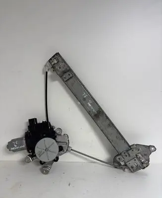 Mitsubishi Outlander Rear door window regulator with motor MR573