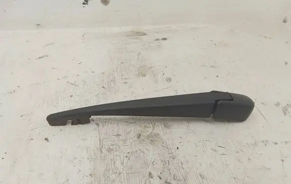 Mitsubishi Outlander Rear wiper blade arm A2179
