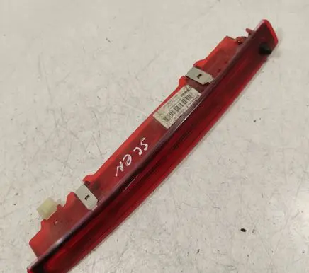 Renault Scenic II - Grand scenic II Third/center stoplight 8200073239