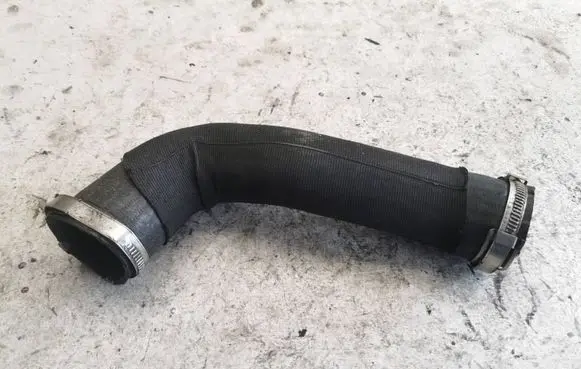 Audi A4 S4 B7 8E 8H Intercooler hose/pipe 8e0145708k