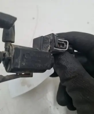 Opel Zafira A Turbo solenoid valve 90530039