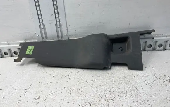 Iveco Daily 4th gen (B) pillar trim (bottom) 361000500 363000500 346000500