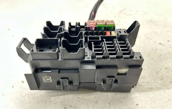 Buick Encore I Fuse module 42704390 20181106 PASS0146